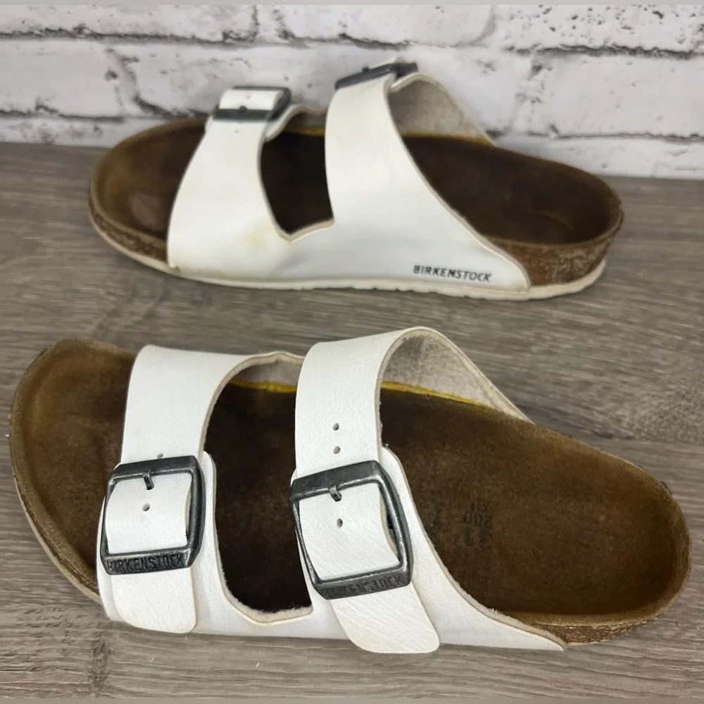 Youth Birkenstock White Arizonas - Size 13 (31) - Picture 3 of 5